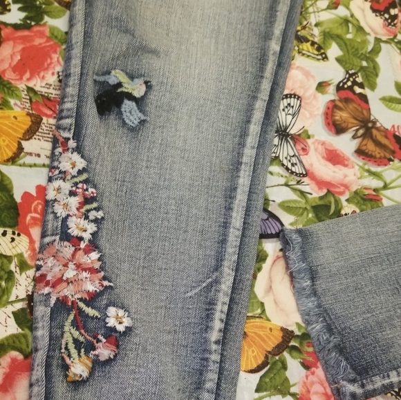 JEANS ... - Picture 4 of 4